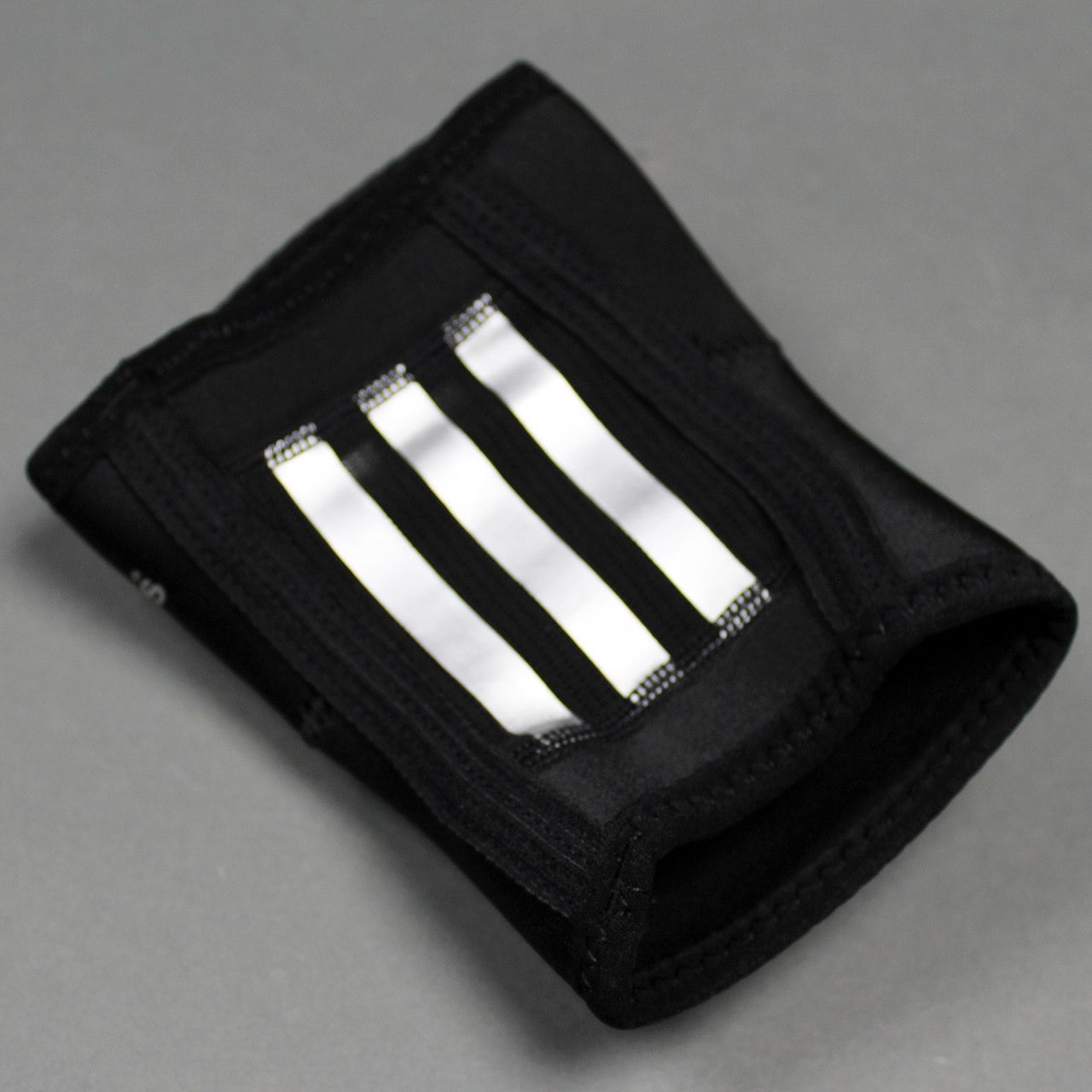 Adidas aK100 adiPower Wrestling Kneepad