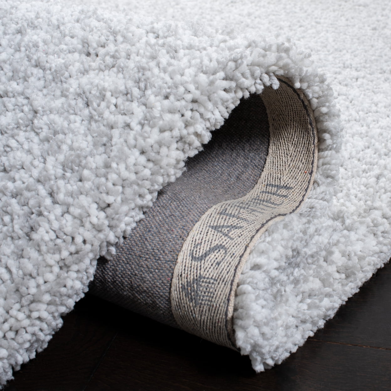 SAFAVIEH Ultimate Atanas Solid Plush Polyester Shag Area Rug, Silver/Ivory, 3' x 5'