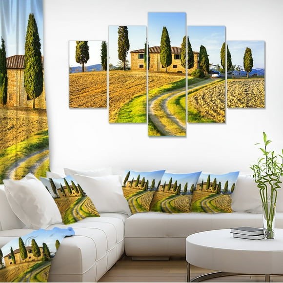 Tuscany Scenery Italy - Landscape Canvas Art Print