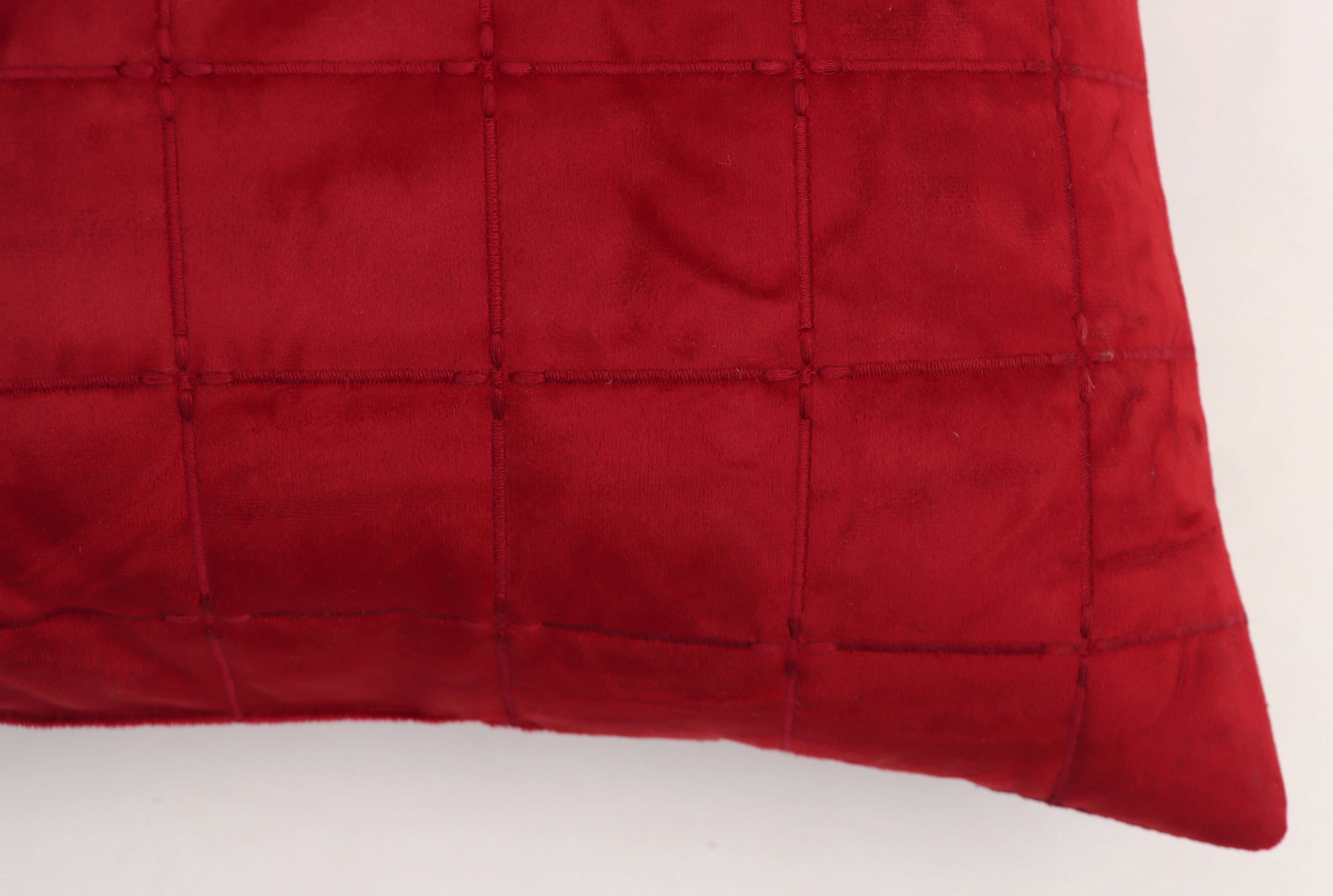 Better Homes & Gardens 20x20 Tufted Velvet Throw Pillow, Red