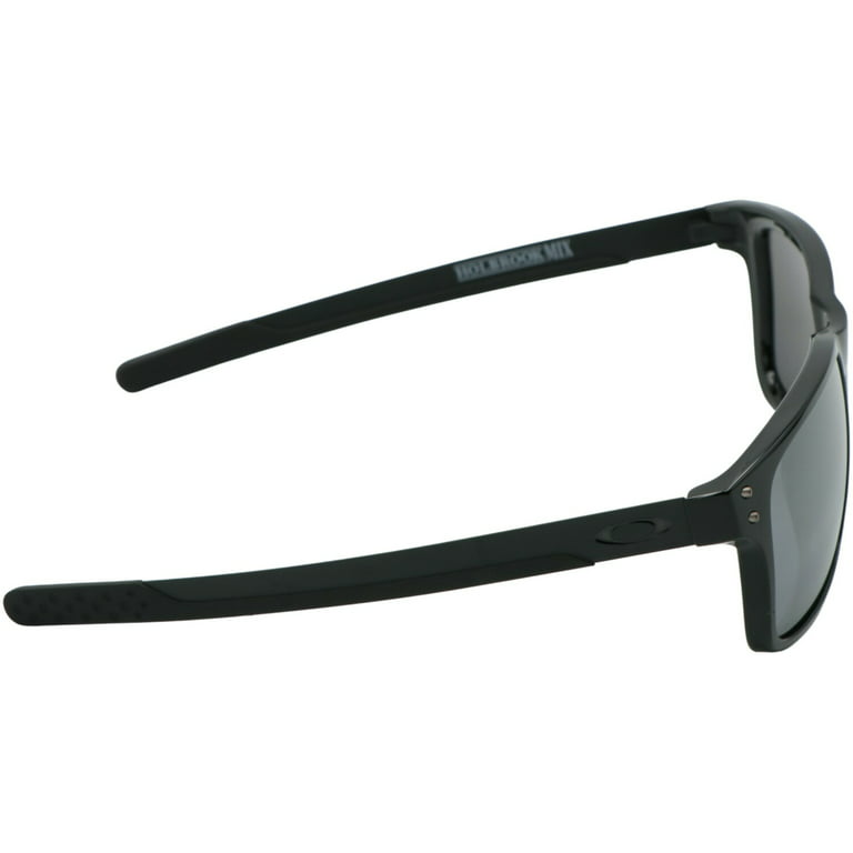 Oakley Holbrook rectangle sunglasses with black lens in black