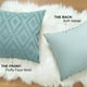 thumbnail image 4 of Fundas de almohada DecoruHome Spring de lana sintética de 66 x 66 cm, color verde menta, 4 of 9