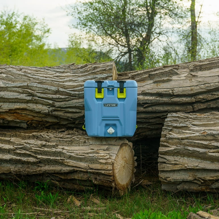 Lifetime Polyethylene 5 gal. Insulated Beverage Dispenser and