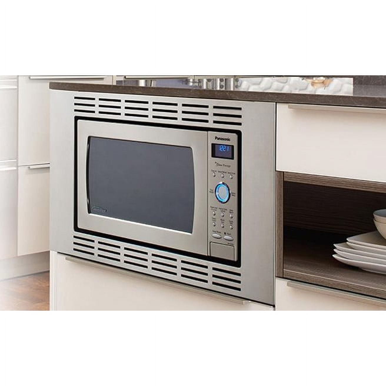 Panasonic 1.6 Cu. Ft. BuiltIn/Countertop Cyclonic Wave Microwave Oven