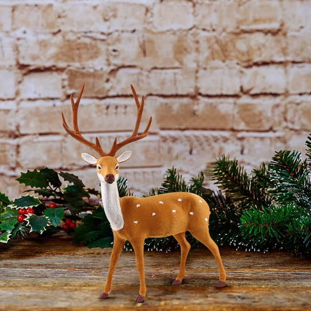 fiudx ofertas relámpago del día, solo en línea adorno navideño de juguete de simulación de ciervo, decoración navideña, adornos para árboles de Navidad para colgar decoraciones decorativas; figura de ciervo marrón con manchas blancas y cuello blanco, cornamenta bifurcada, vista 3/4 frontal sobre mesa de madera con ramas de pino, adecuada como adorno decorativo de temporada.