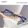 thumbnail image 3 of Nouvelles Lunettes de Mode pour Femmes Lunettes Rétro Transparentes Monture de Lunettes Anti Lumière Bleue Design de Marque de Luxe Quatre Saisons Spectacle, 3 of 4