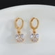 thumbnail image 3 of Pendientes de moda para mujer | Pendientes colgantes navideños brillantes | Joyería de metal brillante | Accesorios elegantes y brillantes | Disfraz de fiesta de Navidad | 1 Par, 3 of 6