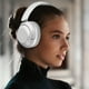 thumbnail image 1 of Rebajas de Temporada, Auriculares Bluetooth supraaurales, auriculares inalámbricos con micrófono, auriculares estéreo HiFi plegables y livianos para teléfono celular y PC Akmoler, 1 of 9
