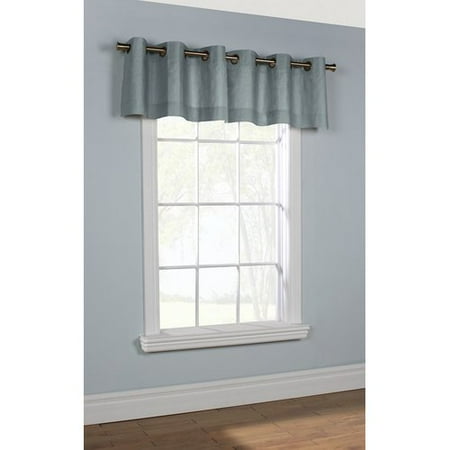 - Commonwealth ThermaLogic Weathermate Insulated Solid Color Grommet Top Valance
