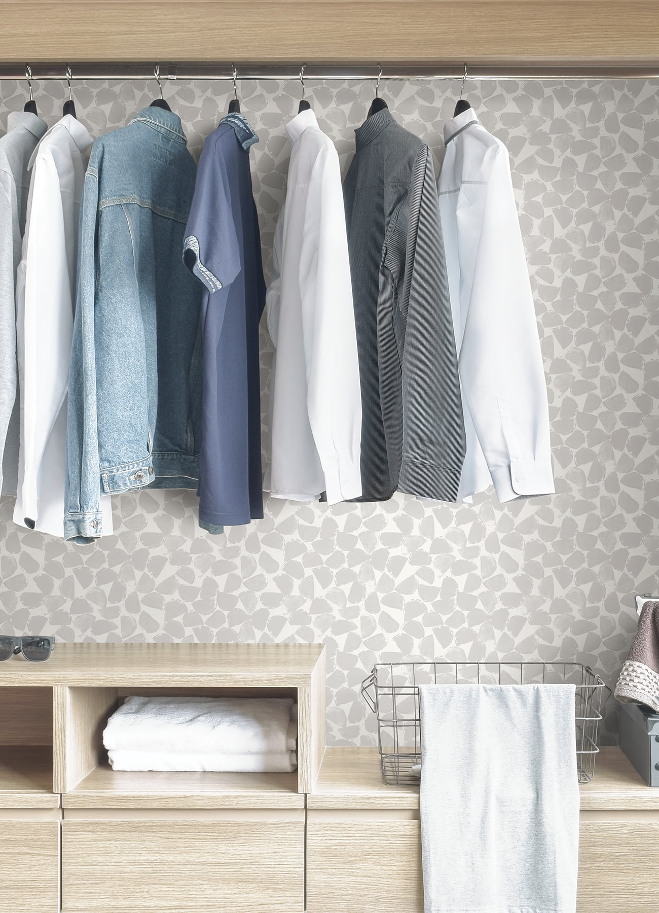 InHome Bliss Print Grey Peel & Stick Wallpaper