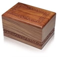 thumbnail image 4 of Urna de cremación SOULURNS Border grabada en madera de palisandro, 5 litros, para adulto, 4 of 8