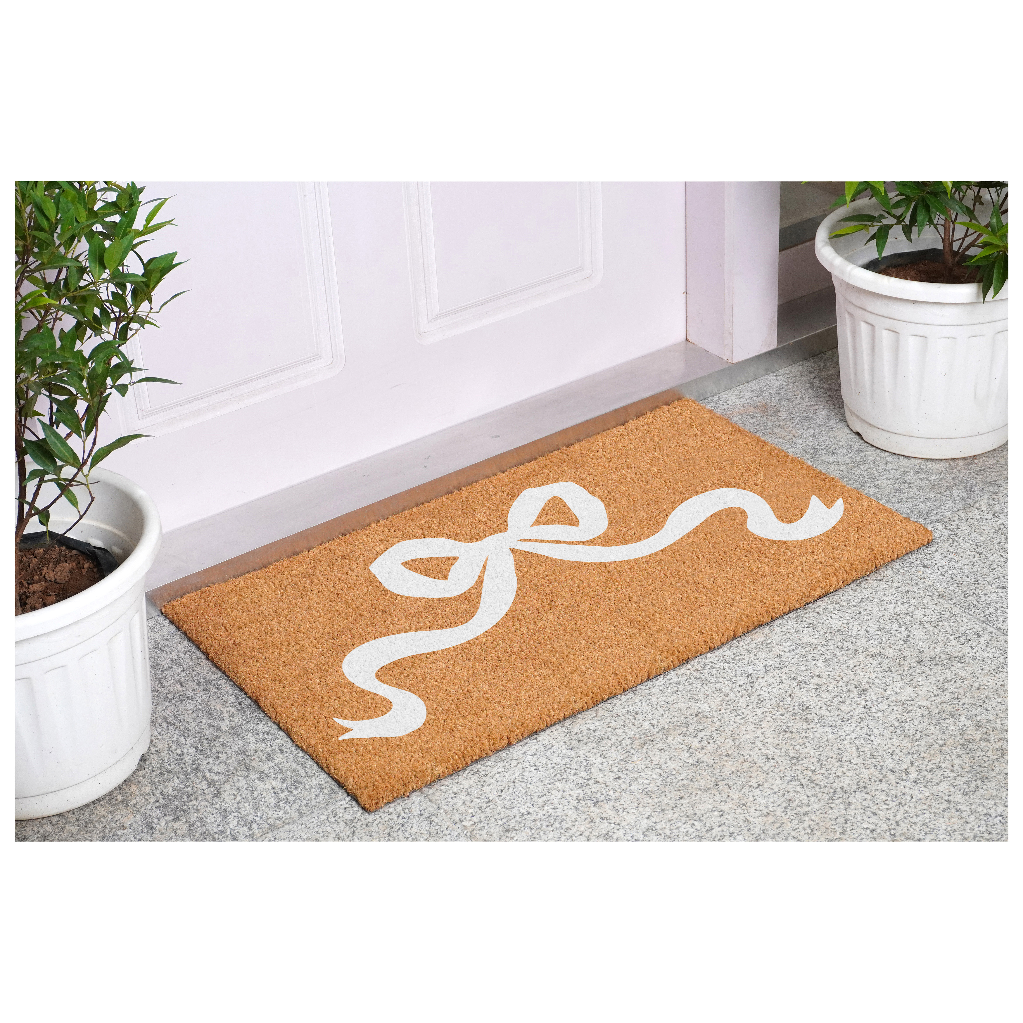 Pretty White bow Doormat, 17" x 29"