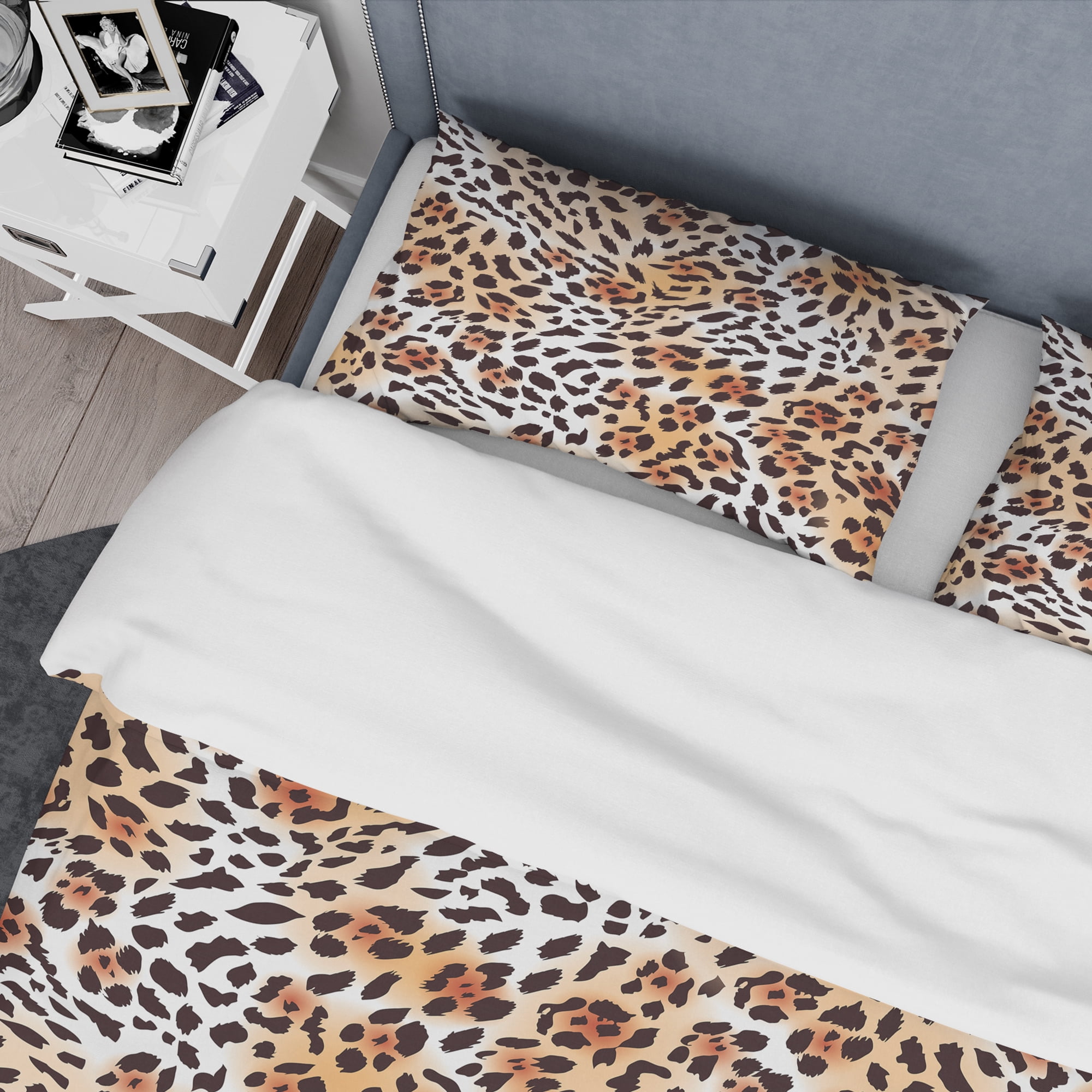 Designart 'Leopard Fur Safari II' Mid-Century Modern Duvet Cover Set