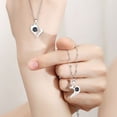 thumbnail image 4 of Collares Magnéticos 100 Idiomas I Love You Collar De Parejas De Proyección Collar A Juego Para Parejas Collares De Mejores Amigos Methold AP006902-02, 4 of 6