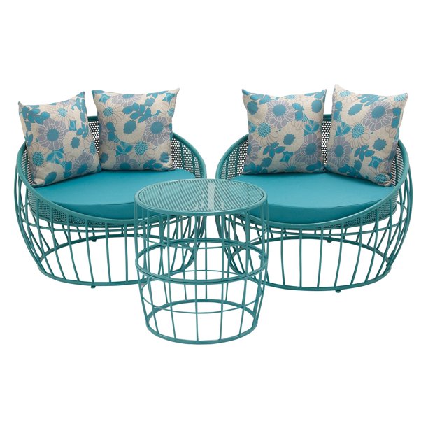 Modern Set Of Three Metal Outdoor Chair & Table