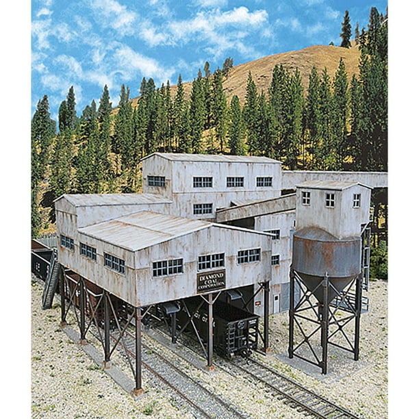 Walthers Cornerstone HO Scale Building/Structure Kit Diamond Coal Corp