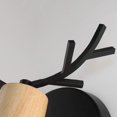 thumbnail image 3 of Aplique de pared de madera con asta de ciervo negra de estilo escandinavo con encanto nórdico para la decoración de tu hogar con interruptor de tiro, 3 of 5