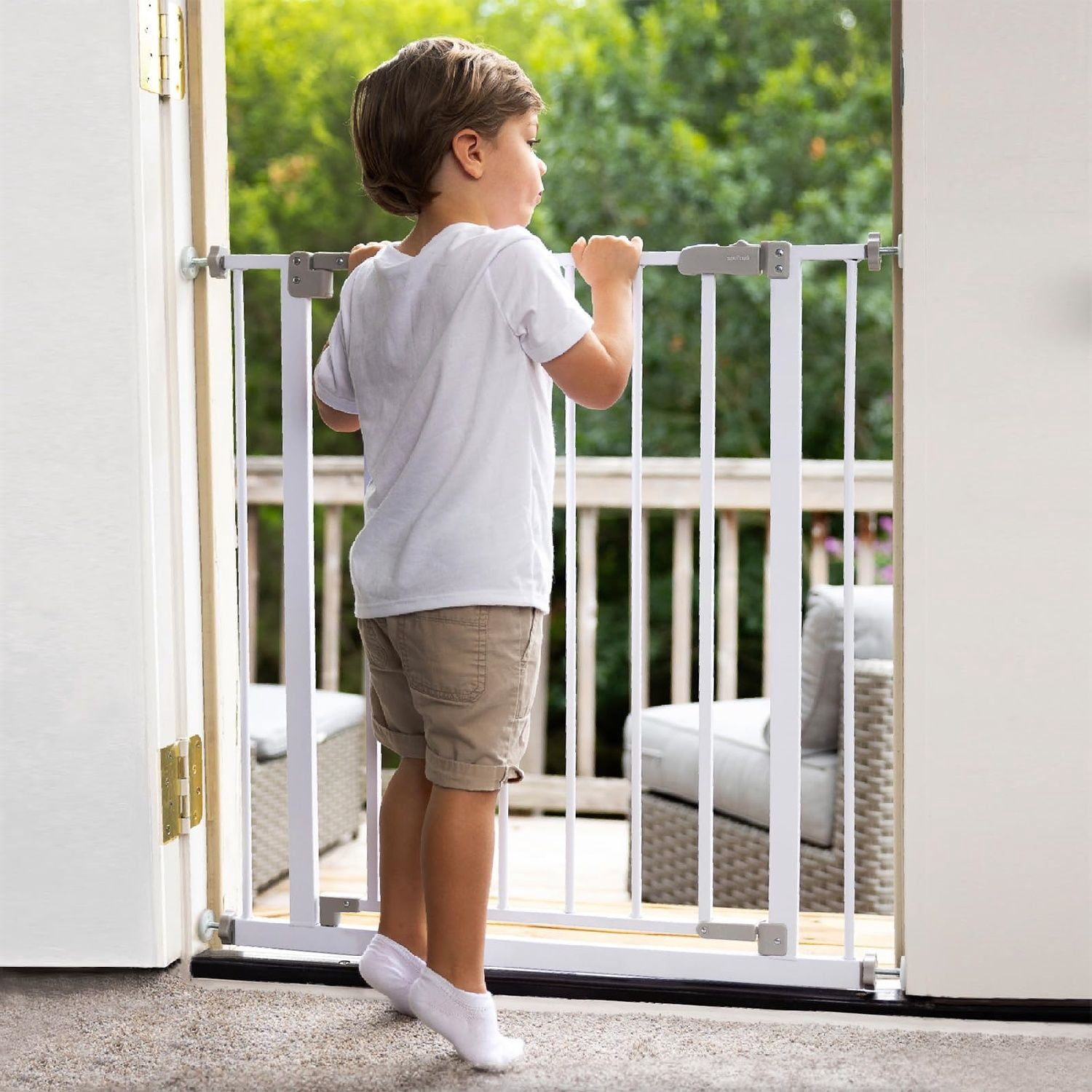 28.9-42.1" Wide  Gate for Stairs & Doorways, 30" Tall Pressure Mounted Dog Gates for Stairs Expandable One-Hand Open, Easy Step Walk Through Dual Lock Metal Pet Gates for Dogs, White