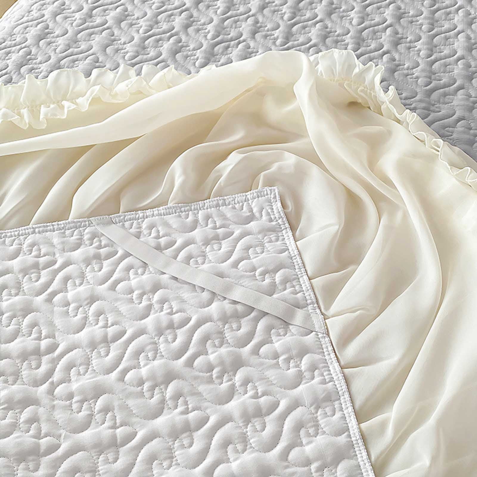 Bed skirt bedspread with ruffles, thickening bed sheet satin plain thickening fitted sheet, wrinkle-resistant and fade-resistant