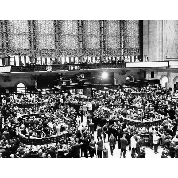 New York Stock Exchange During Heavy Trading On Oct. 23 History (24 x 18)