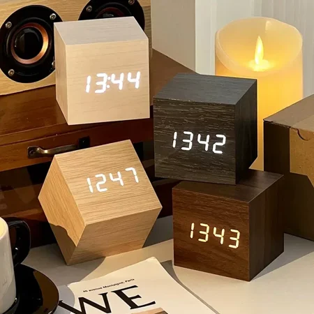TYPPKMM Wooden Digital Alarm Clock