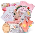 thumbnail image 1 of Set de regalo SinaBaby para bebé recién nacida con manta Milestone, 1 of 7