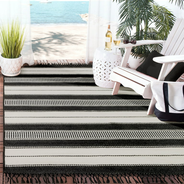Better Homes & Gardens 5' x 7' Black and White Striped Outdoor Rug 