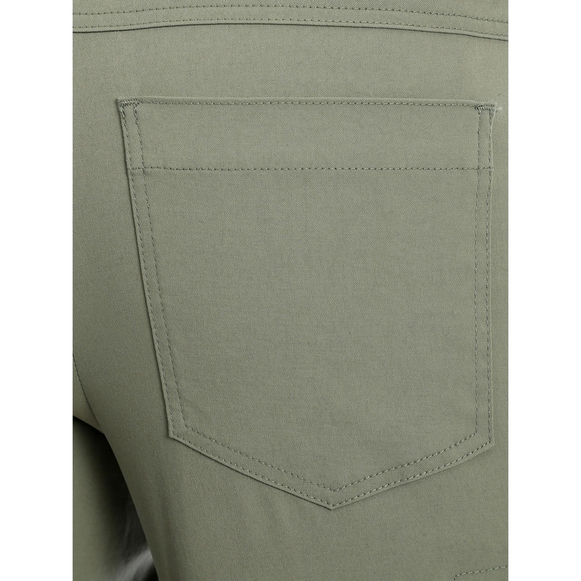 Wrangler Men's Outdoor Comfort Flex Cargo Pant