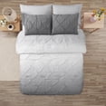 thumbnail image 3 of Set de edredón Sweet Home Collection Ombre Pintuck Gray Queen, 3 of 6
