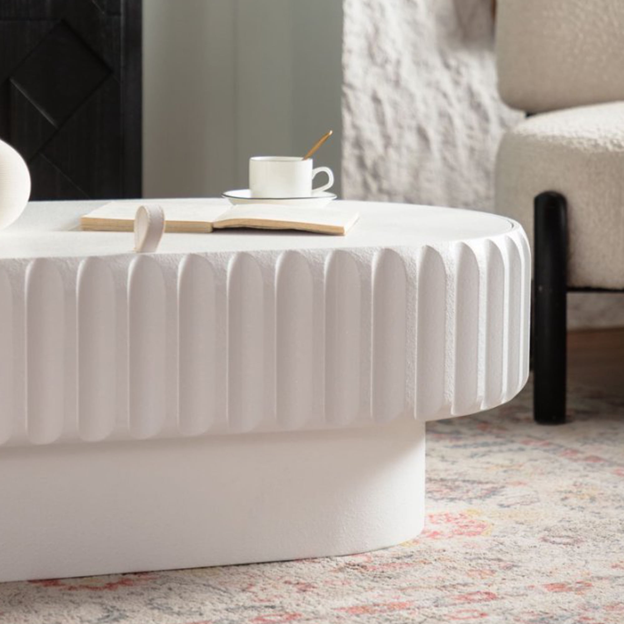 Leumius Coffee Table Fluted Storage Table with Lift-Off Lid, Sleek Texture for Living Room Apartment White