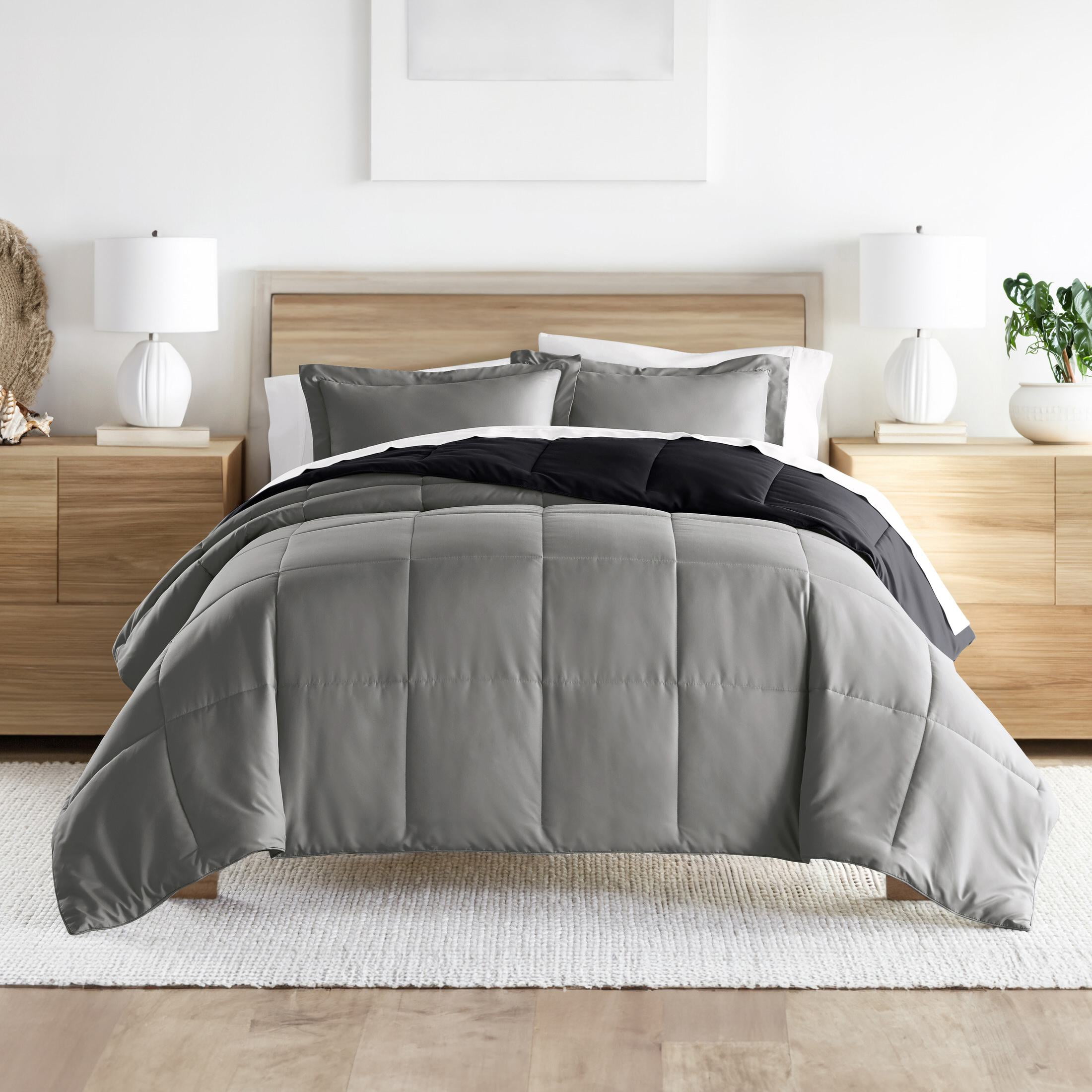 Noble Linens Soft 3-Piece Black & Fog Reversible All Season Lightweight Down Alternative Comforter Set, King/Cal King