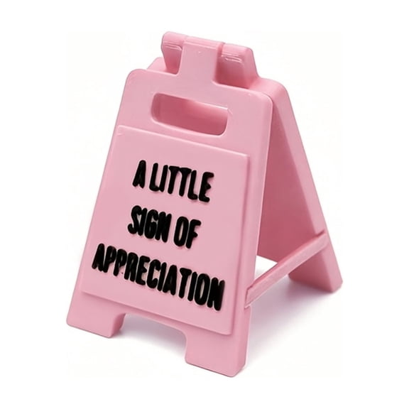 Quote Sign Decorative Desktop Ornament Small Gratitude Sign Creative Office Desk Decor for Home and Workplace Available in Three Colors Gift for Family Pink