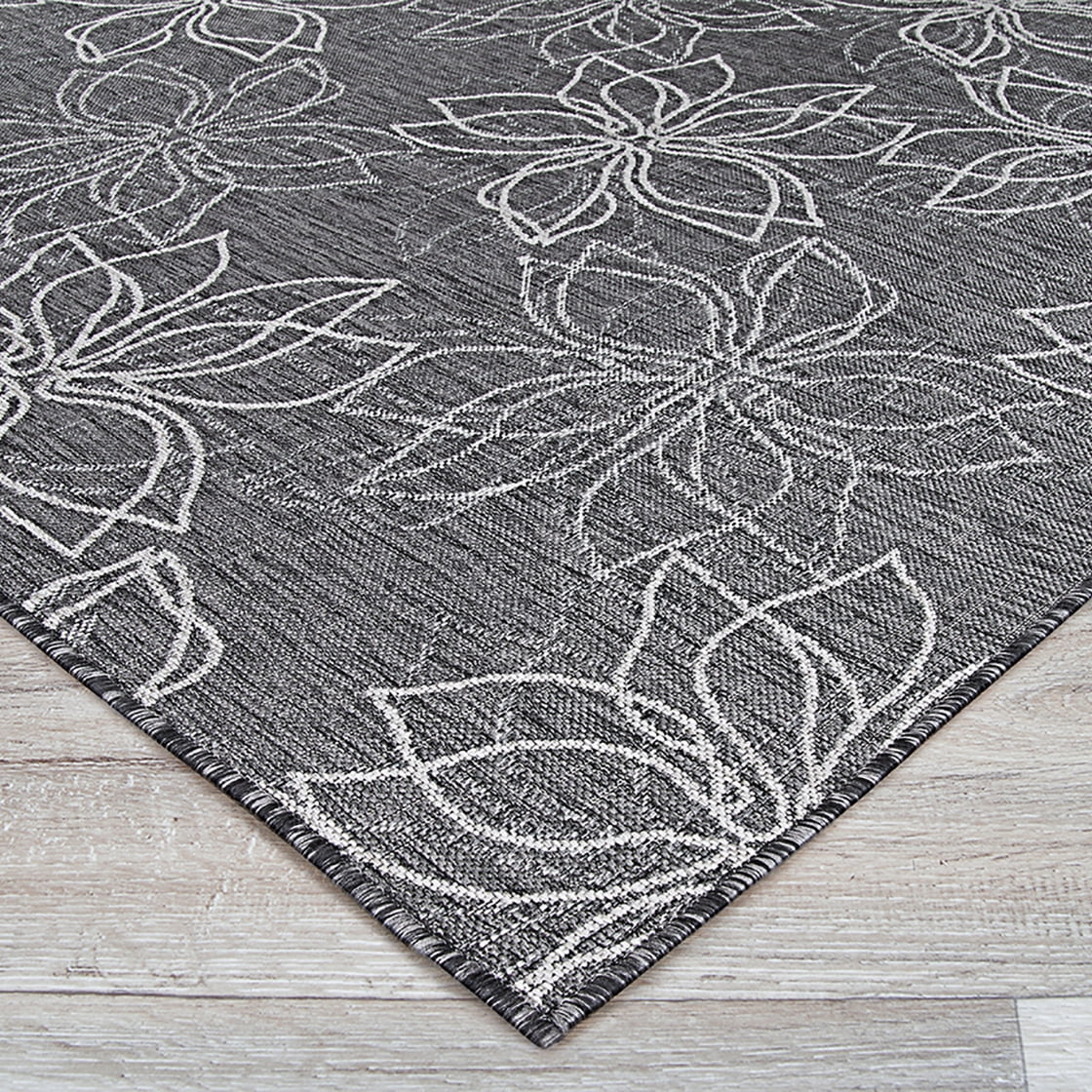 Couristan 2' x 4' Ash Floral Outdoor Rug