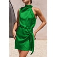 thumbnail image 4 of Vestido PRETTYGARDEN XL sin mangas de satén con cinturón verde, 4 of 8