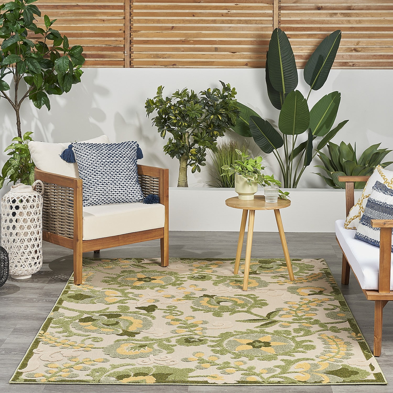 Nourison Aloha Farmhouse Indoor/Outdoor Ivory Green 3'6" x 5'6" Area Rug (4x6)