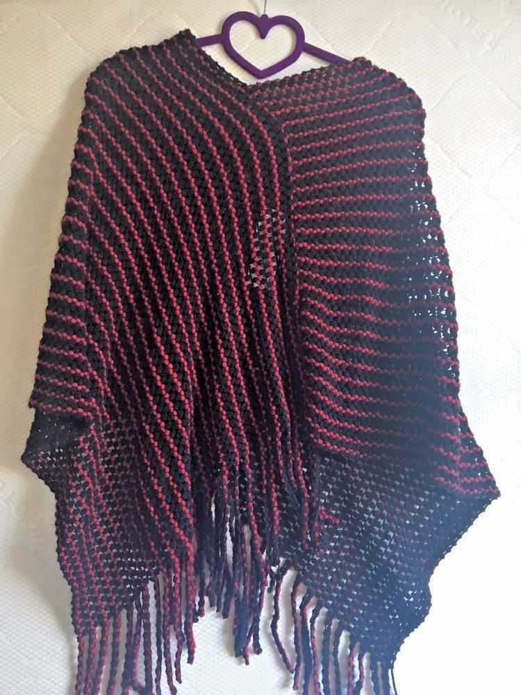 Steve Madden Women's Tone Open Knit V-Neck Red / Black One Size - Walmart.com
