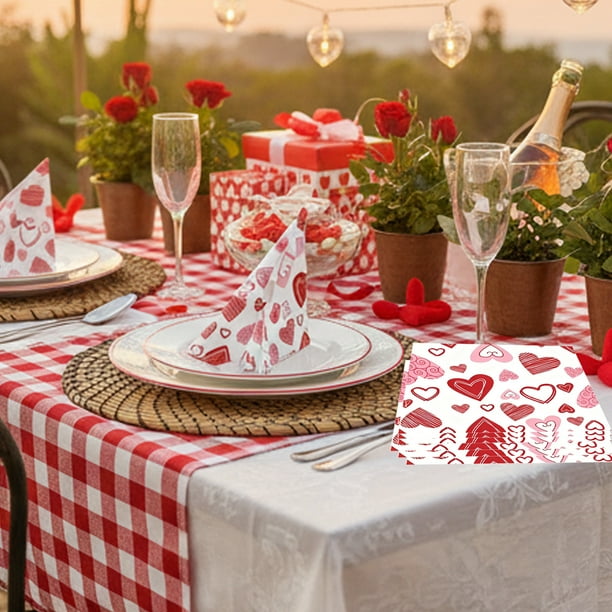 Paquete de 20 servilletas de papel con estampado de corazones para San Valentín | Servilletas desechables suaves y absorbentes para cóctel | Decoración romántica para fiestas, bodas, cumpleaños y