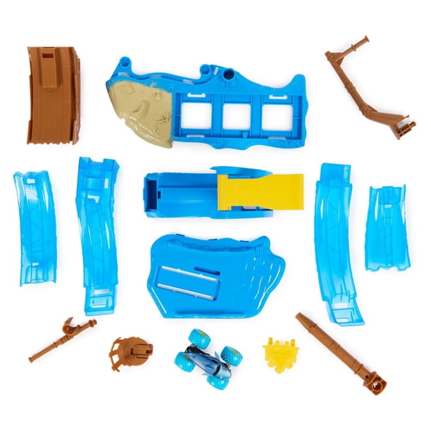Monster Jam, Megalodon Loop of Doom Stunt Playset with Exclusive 1