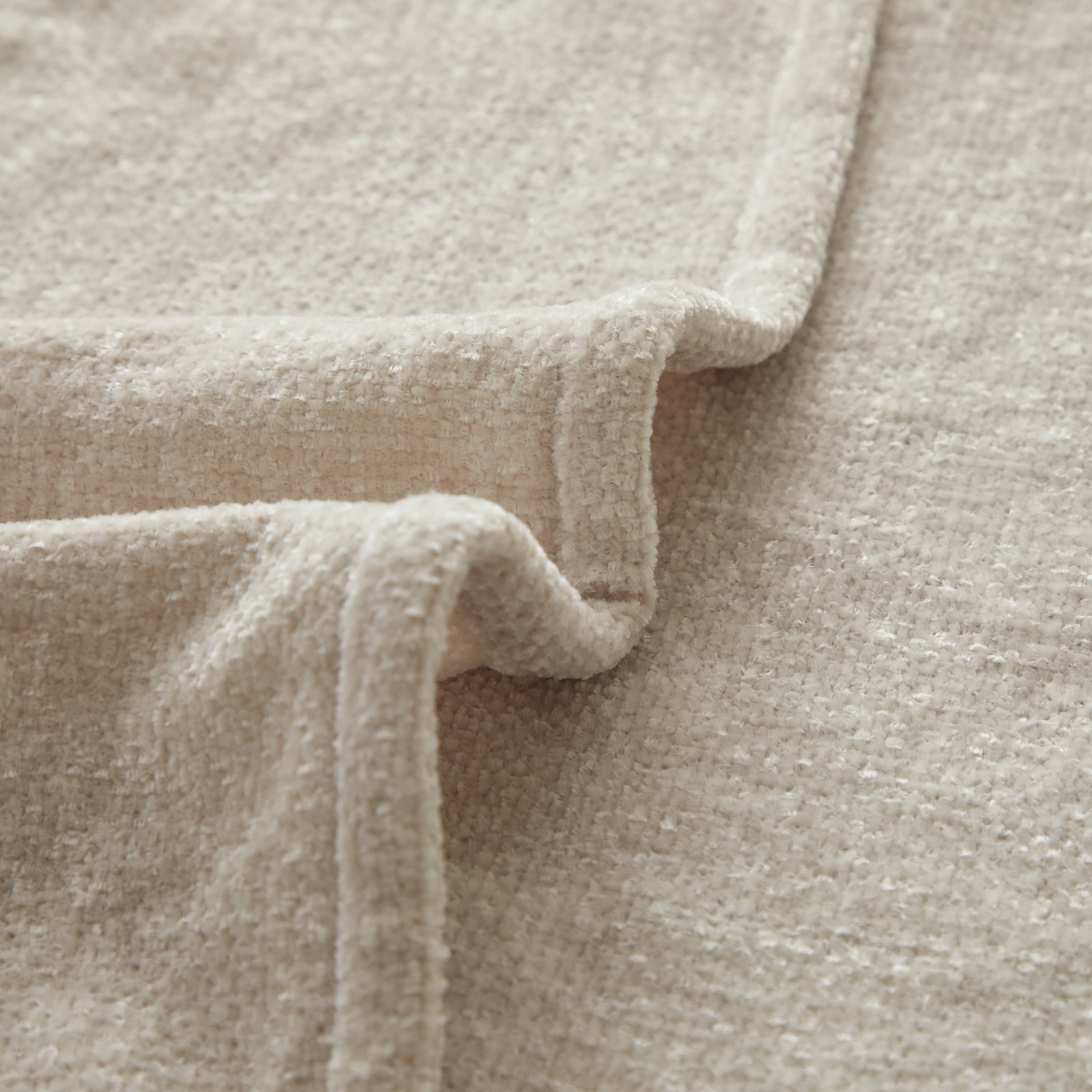 Mainstays Cozy Chenille Throw, Papyrus Beige, 50 in x 60 in
