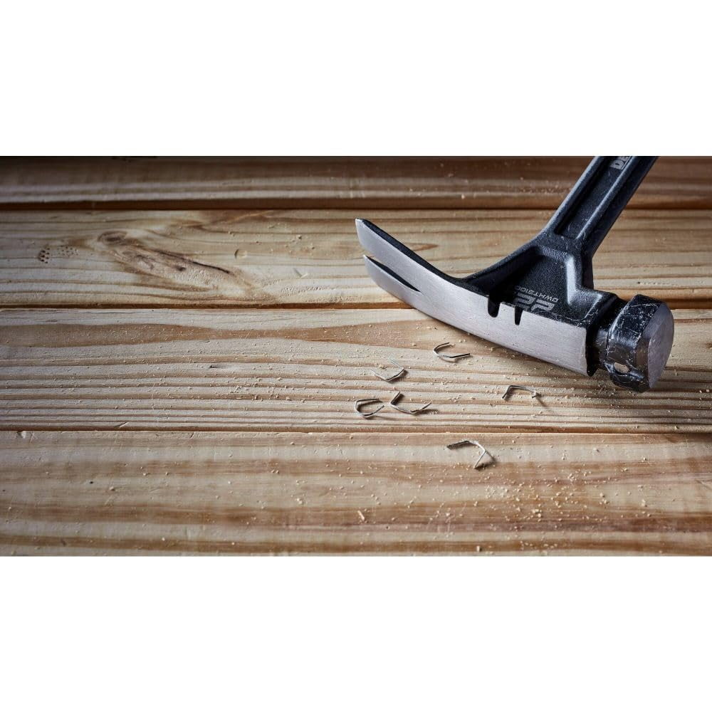 DeWalt 22OZ Smooth FRAMING Hammer