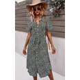 thumbnail image 2 of Femmes Robes Casual Manches Courtes Bouton Imprimé Floral vers le Bas V Cou Été Boho Midi Robe, 2 of 7