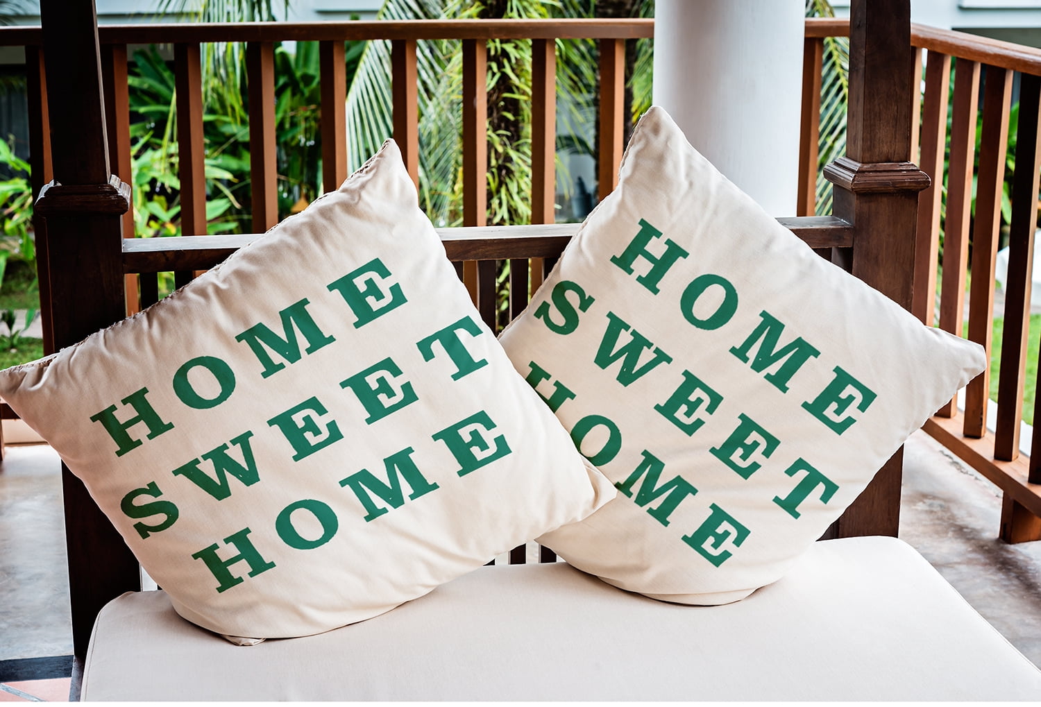 20" x 20" Simply Daisy Home Sweet Home Indoor/Outdoor Pillow, Kelly Green Qty 1