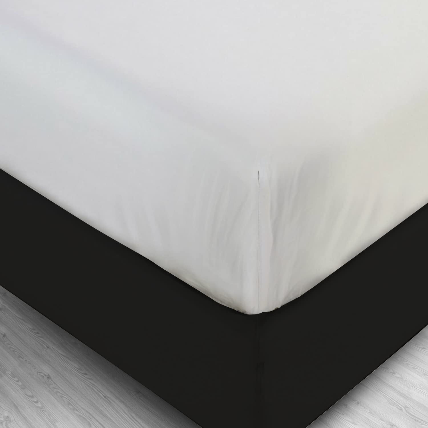Waterproof Zippered Vinyl Mattress Protector Bedroom Bed Storage Twin Size White 