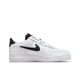 thumbnail image 3 of Zapatillas deportivas retro informales Air Force 1 Low "Carabiner Swoosh" blancas y rojas para hombre y mujer DH7579-100, 3 of 4