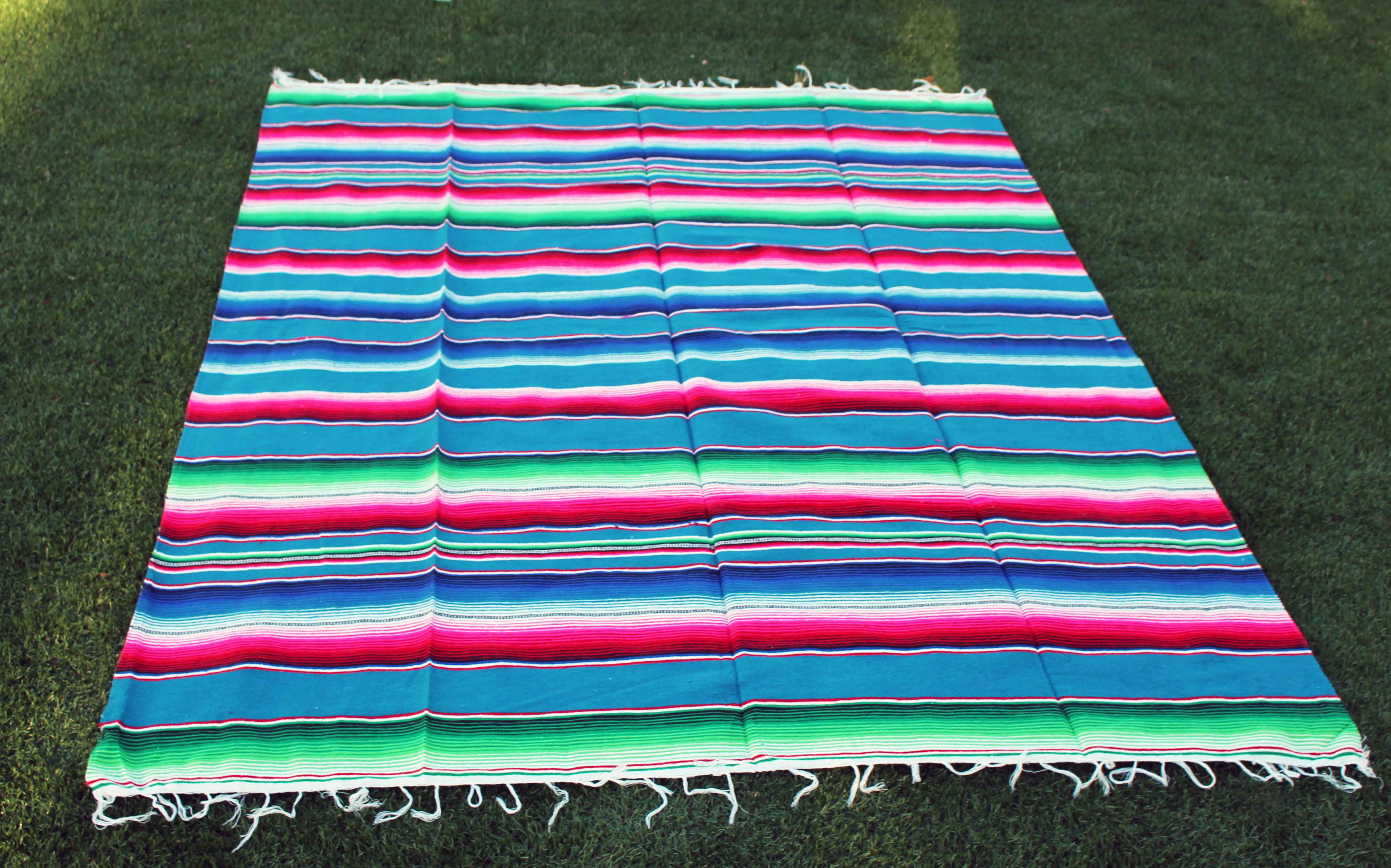 & Home Decor Music Festivals 7 Virtues Authentic Mexican Falsa Blanket Ideal for Yoga Beach Blanket Picnicking Camping Blue and Pink Bedding