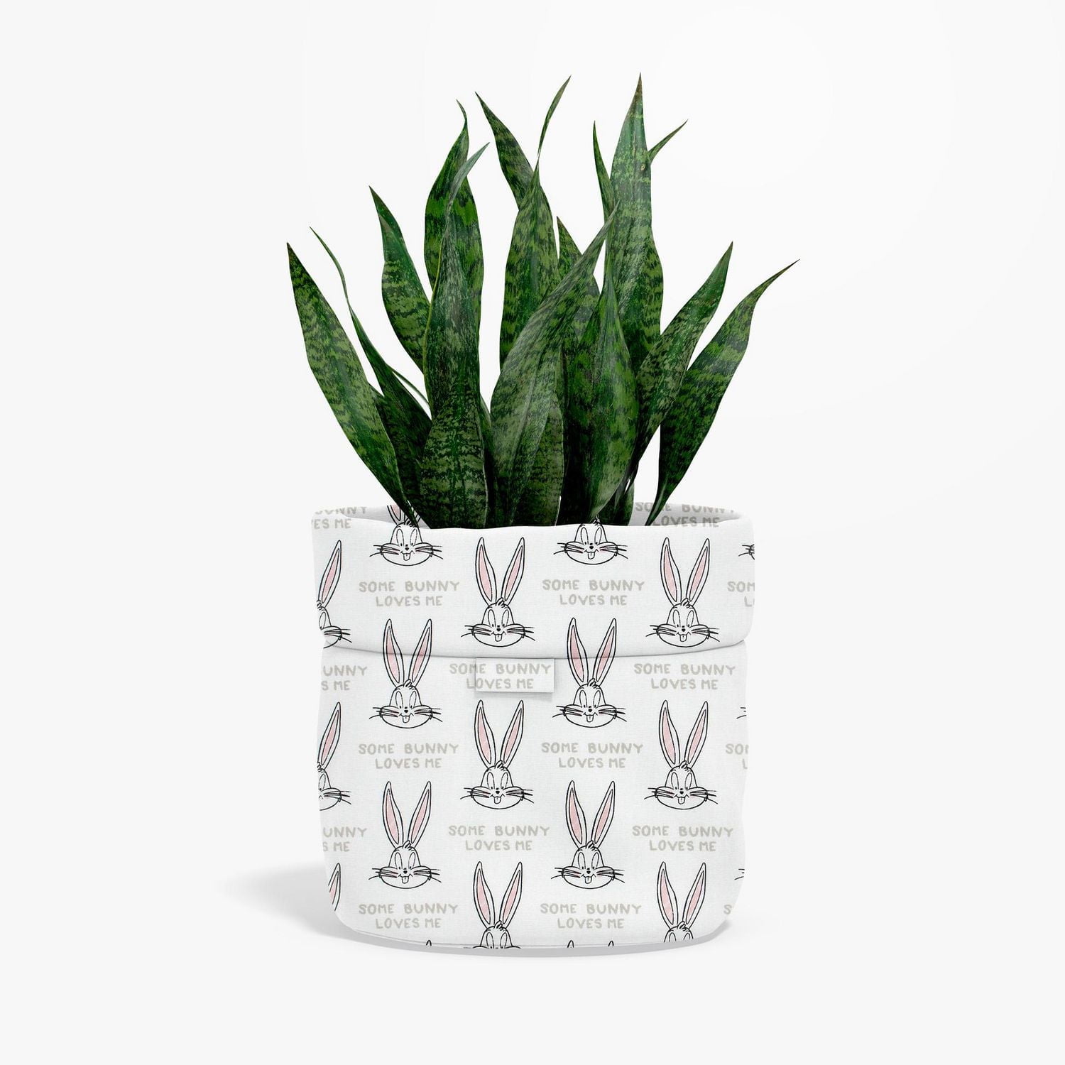 Tissu au mètre en coton Fabric Creations à motif de vert clair avec Bugs Bunny "Some Bunny Loves Me"