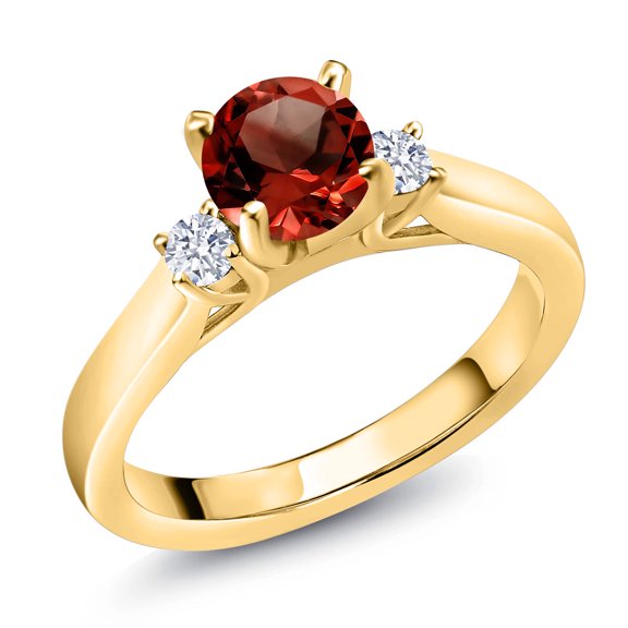 Gem Stone King 18K Yellow Gold Plated Silver Red Garnet 3-Stone Engagement Ring for Women | 1.22 Cttw | Round 6MM | Gemstone Birthstone | Three Stone Wedding Engagement Anniversary Ring | Size 8