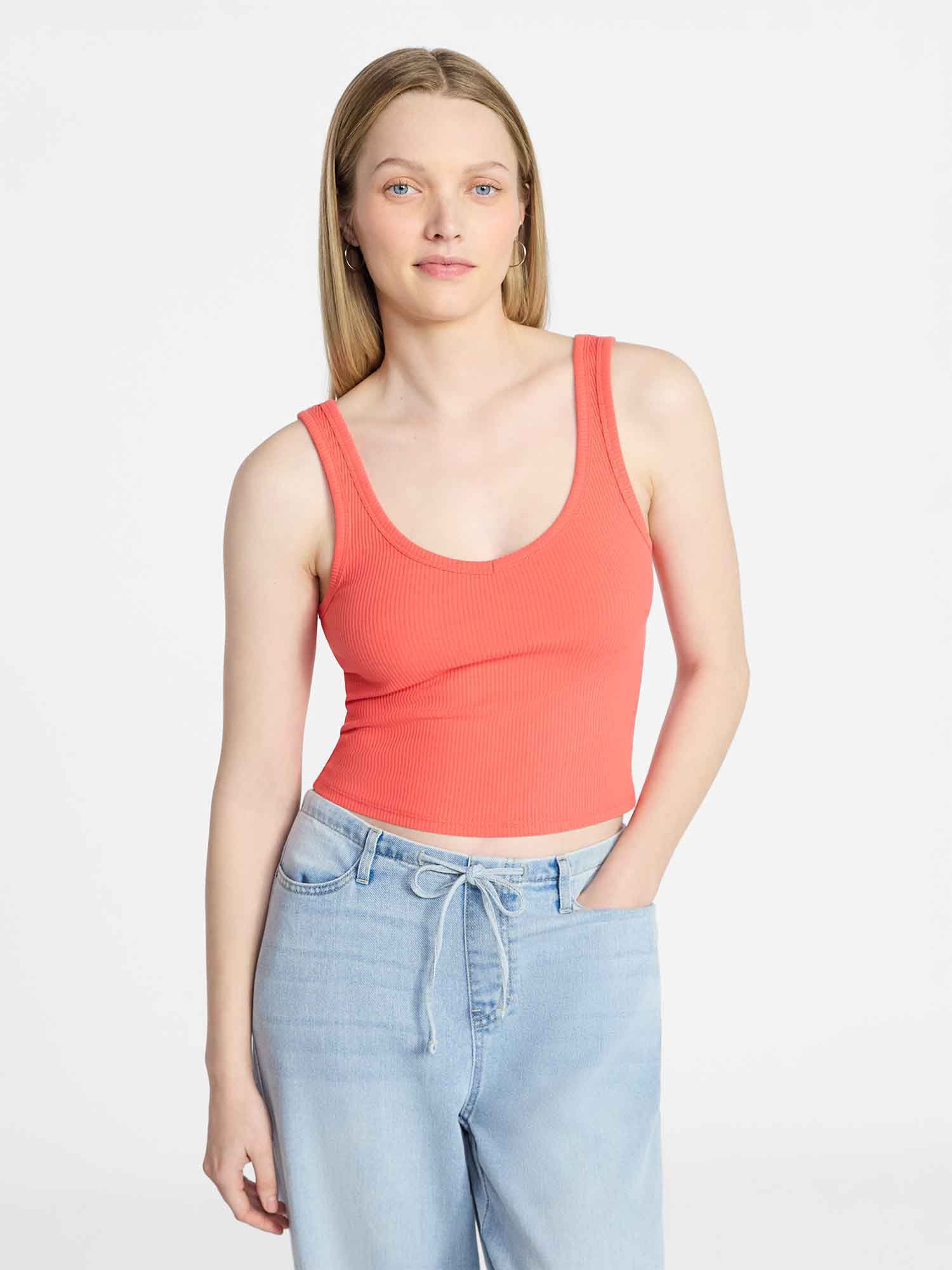 No Boundaries Cropped V-Neck Tank Top, Women's XXS-XXL - Walmart.com