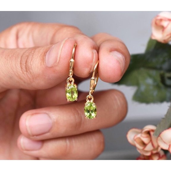 Natural Peridot 925 Sterling Silver Earring, Green Gemstone Jewelry, Drop Earrings, Oval Leverback Earring, Women Jewelry, Peridot Everyday Earrings