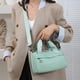 thumbnail image 4 of Bolsa de Almuerzo Pequeña con Aislamiento Térmico – Mini Lonchera de Nylon con Cremallera y Correa Ajustable para el Hombro, Bolsa Reutilizable para Picnic, Trabajo, Exteriores y Compras, 4 of 7